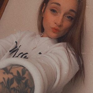 Meet your Posher, Tessa